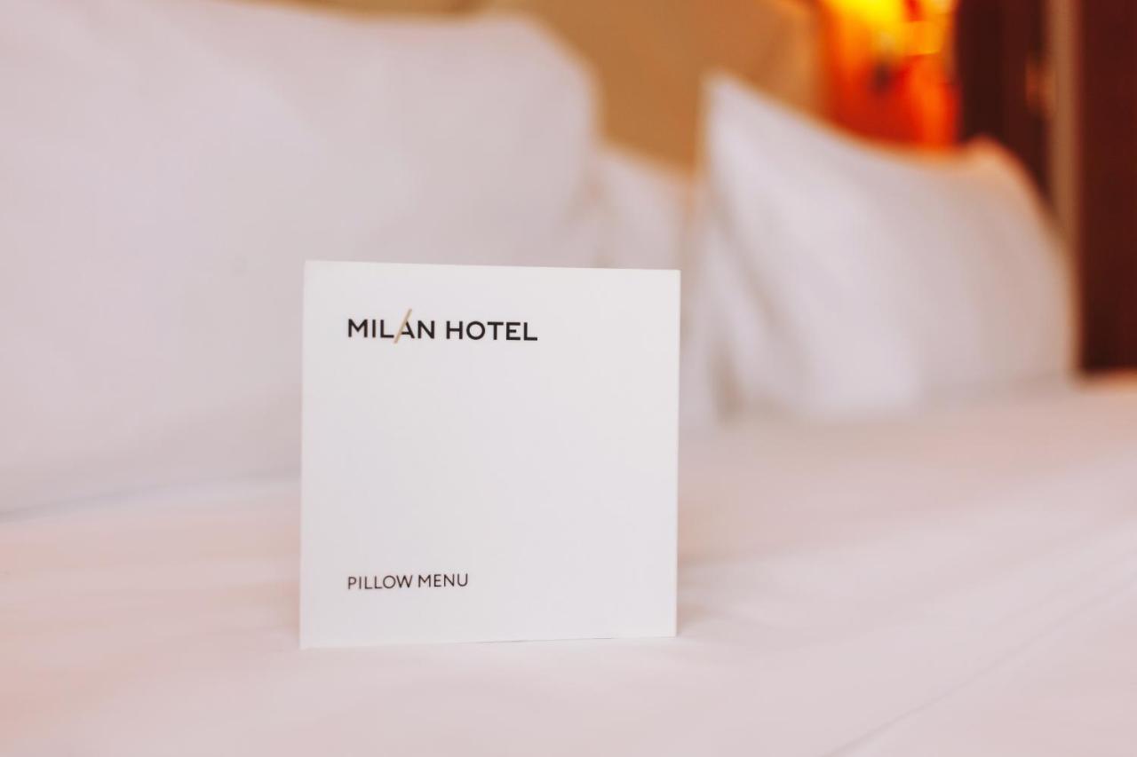 Milan Hotel Moskva Exteriör bild